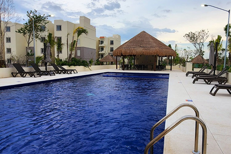 Piscina comunitaria Piscina comunitaria